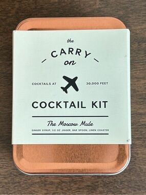 NWT THE CARRY ON COCKTAIL KIT IN THE TIN BY W & P DESIGN ~ MOSCOW MULE